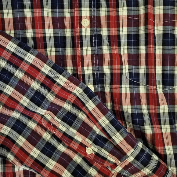 Button down shirt - Picture 2 of 4